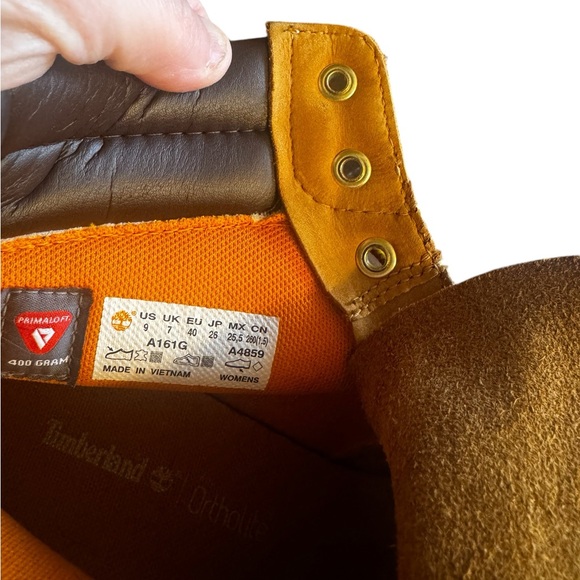 Timberland Classic Womens Waterproof 6in Boot with Ortholite sole. Like New - Picture 8 of 9